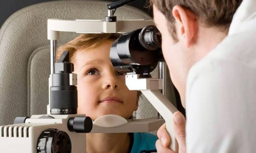 Pediatric ophthalmologist in Thane